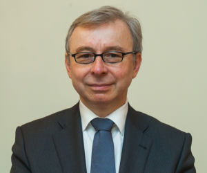 Ekonomiści różni
