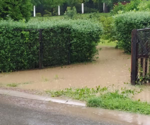 Zalane posesje, drogi, podtopienia! 150 interwencji strażaków w regionie
