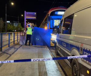 Śmiertelne potrącenie pieszej przez tramwaj na Marszałkowskiej