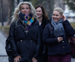 Przyjaciółki 5 sezon. Patrycja (Joanna Liszowska), Anka (Magdalena Stużyńska), Zuza (Anita Sokołowska)
