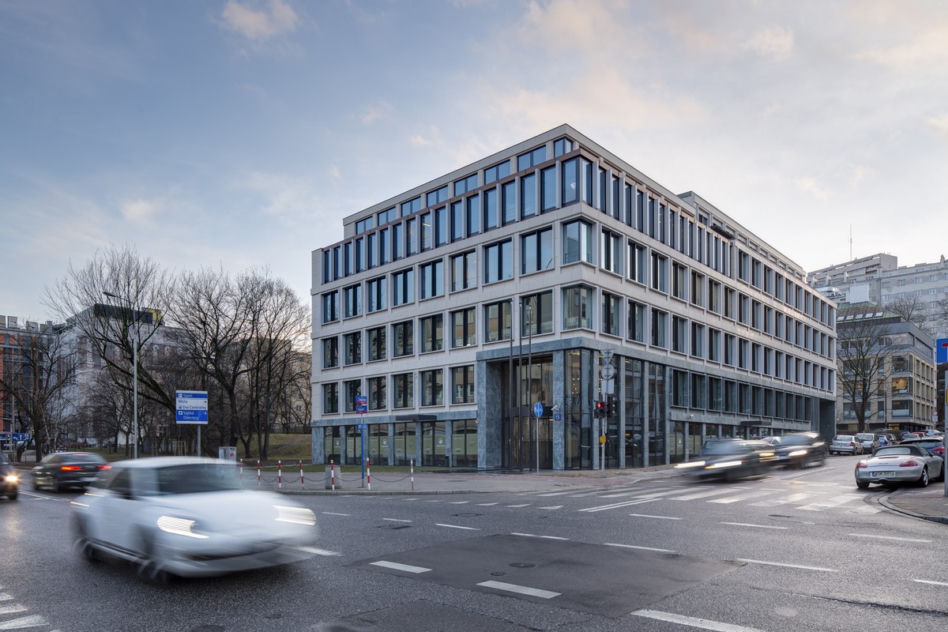 Carpathia Office House