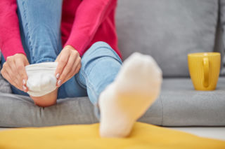 Test dotykania palców u stóp zajmie 10 sekund. Wynik powie wiele o stanie twojego kręgosłupa 