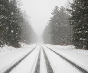 Atak zimy na Warmii i Mazurach. Kiedy koniec utrudnień?