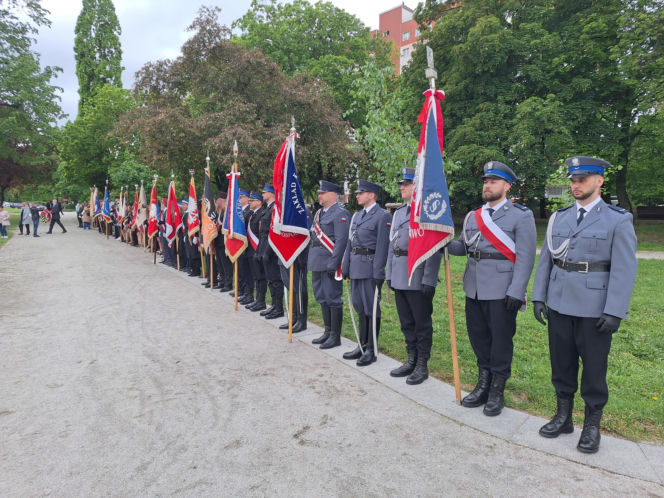 Dzień Zwycięstwa w Głogowie, poczty sztandorowe