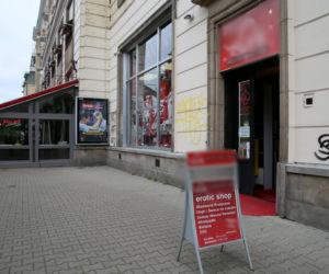 Zrobił TO w sex shopie w biały dzień