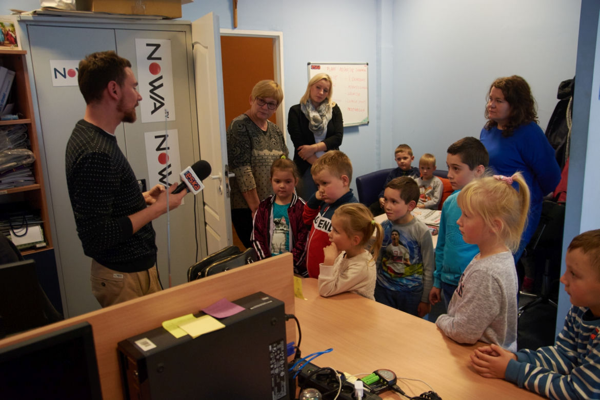 Recytowali i śpiewali. Dzieci z gminy Uchanie odwiedziły Radio ESKA Lublin