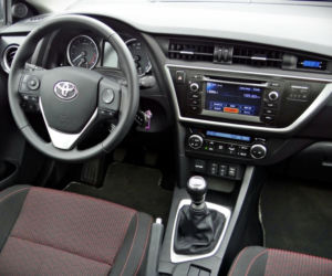 Toyota Auris II
