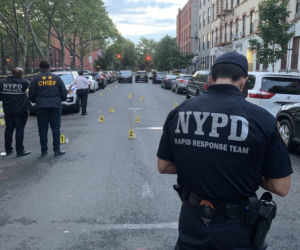 Więcej strzelanin, mniej zabójstw w NYC