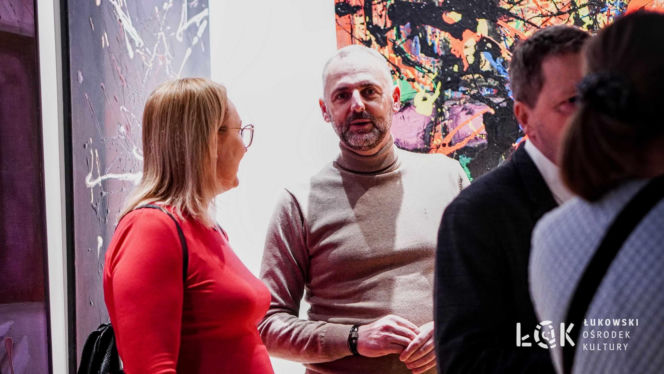 Wystawa w ŁOK "Okna na światy" Dariusza Skiermunta