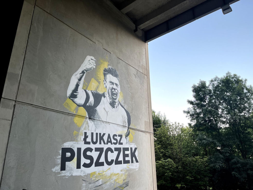 Mural Łukasza Piszczka na stadionie w Dortmundzie