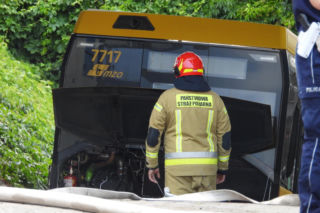 Autobus miejski wjechał w przejście podziemne przy Dworcu Zachodnim