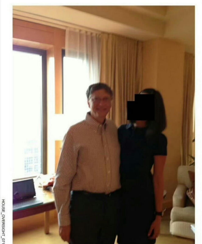 Stephen Hawking na wyspie Epsteina! Zdjęcie w sieci