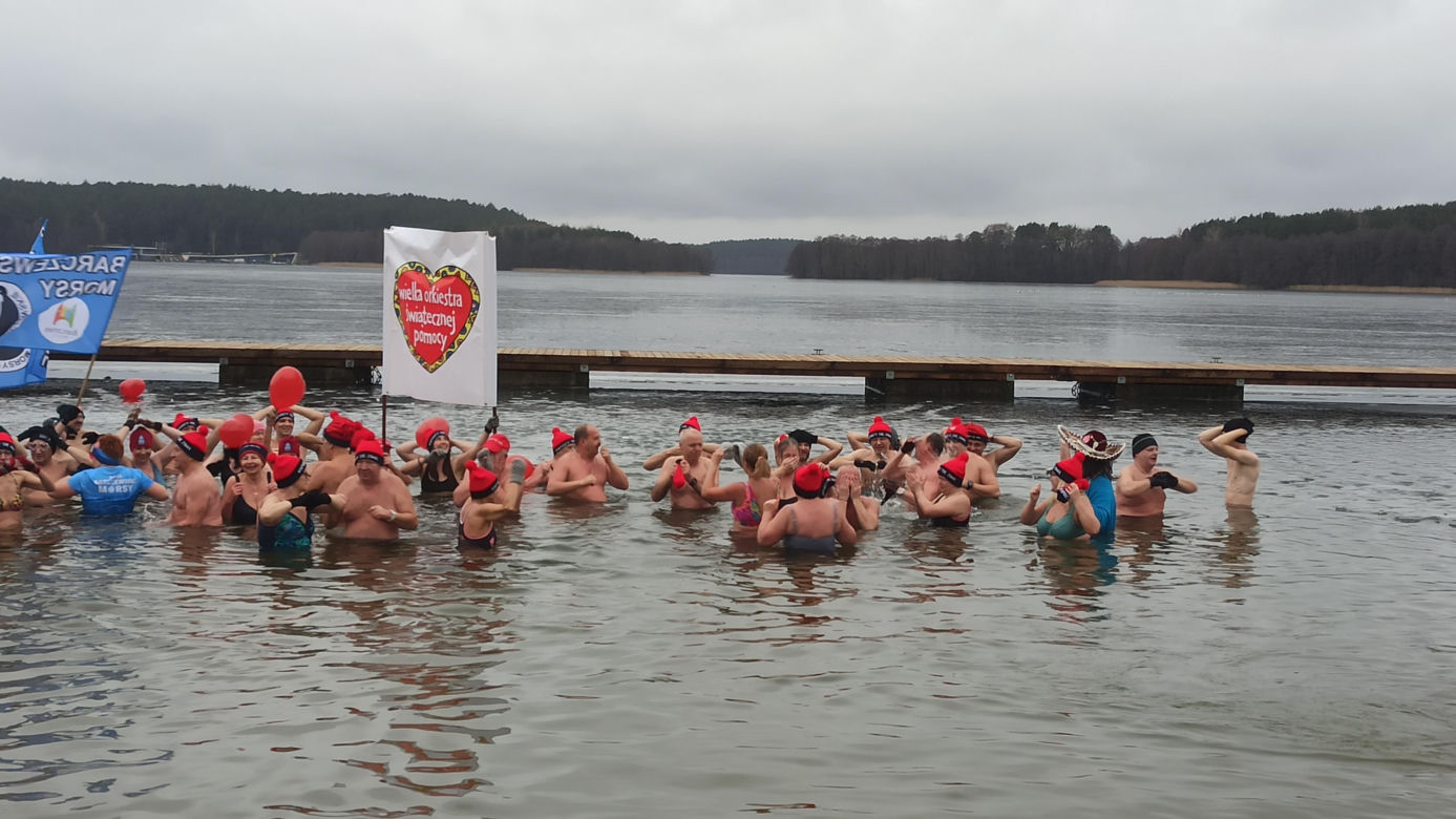 WOŚP w Olsztynie. W Galerii Warmińskiej odbyły się koncerty, pokazy wokalne i inscenizacje walk [ZDJĘCIA]