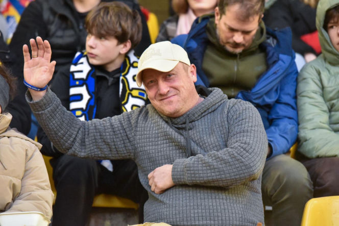 PRES Grupa Dewloperska Toruń - Abramczyk Polonia Bydgoszcz, zdjęcia kibiców i zawodników z pożegnania Adriana Miedzińskiego