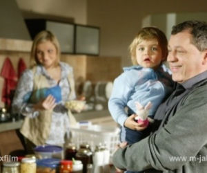 M jak miłość. Henio (Tadeusz Chudecki), Ania (Julia Paćko)