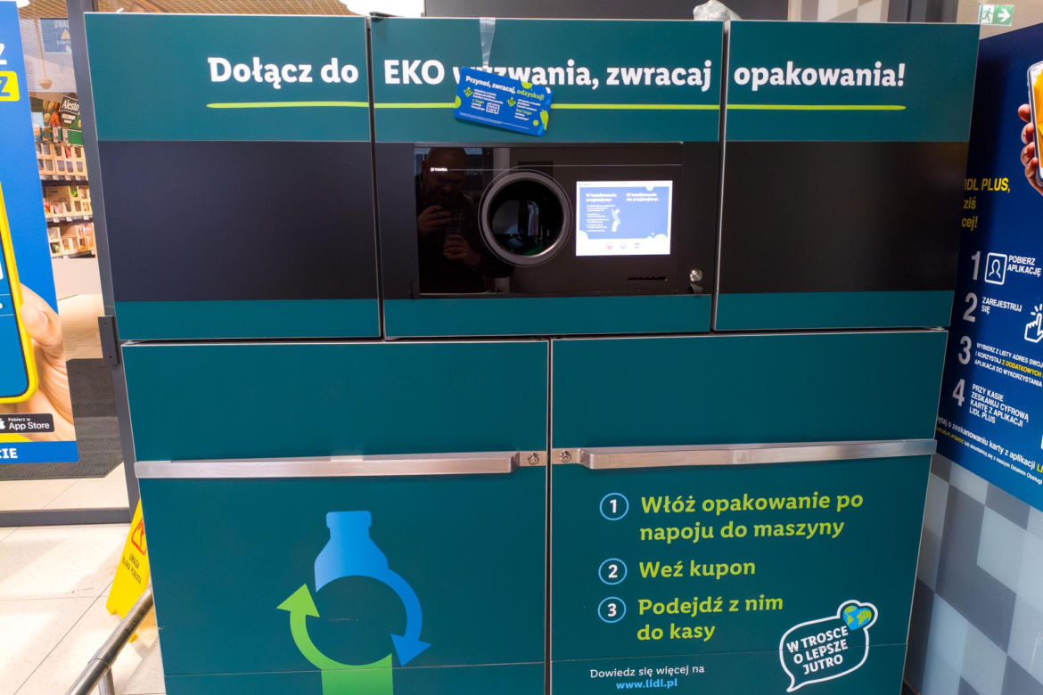 System kaucyjny w Polsce, oddajemy butelki w automatach