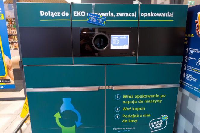 System kaucyjny w Polsce, oddajemy butelki w automatach