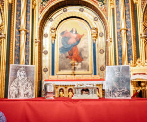 Poznań: historyczne relikwie Bolesława Chrobrego i Rychezy w katedrze