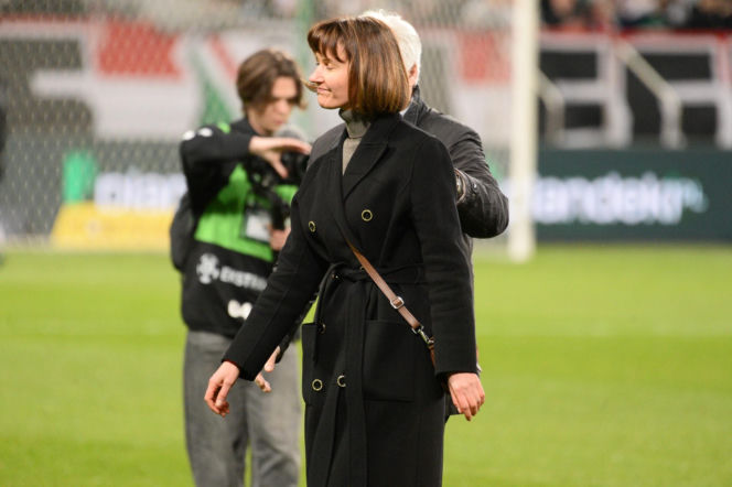 Legia - Zagłębie: Żona, brat i dzieci Jacka Magiery dziękują kibicom