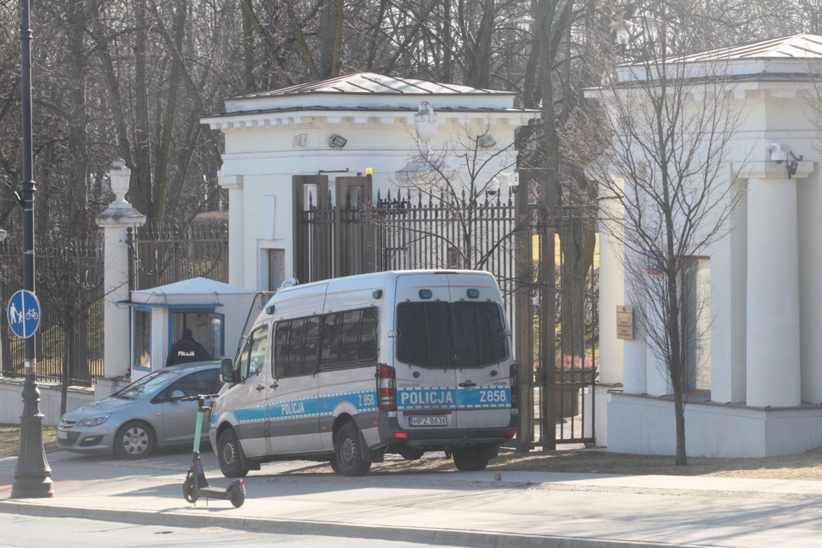 Rosja okupuje bloki w Warszawie