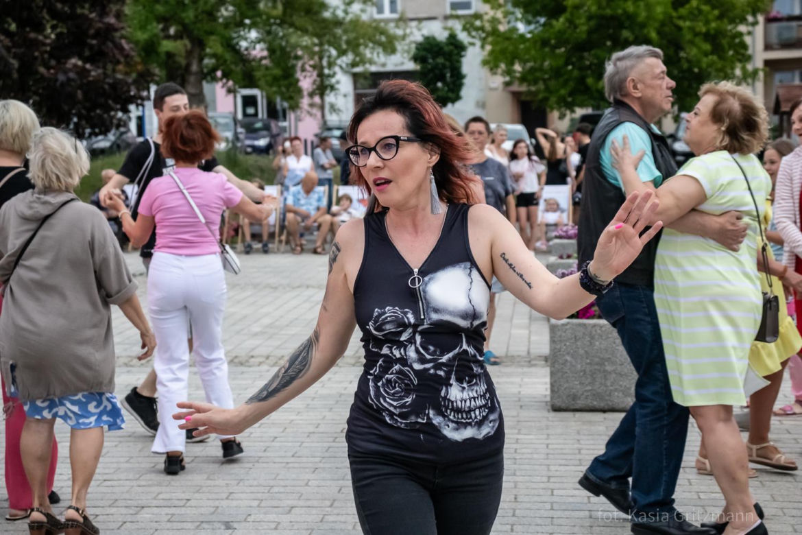 Starachowickie potańcówki na Rynku 2025