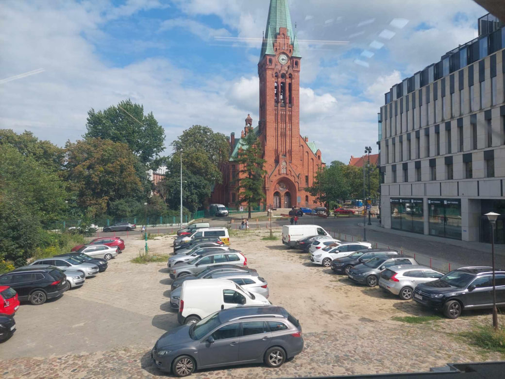 Byliśmy na otrwarciu Hali Targowej Bydgoszczy. Zobaczcie, co tam się dzieje! 