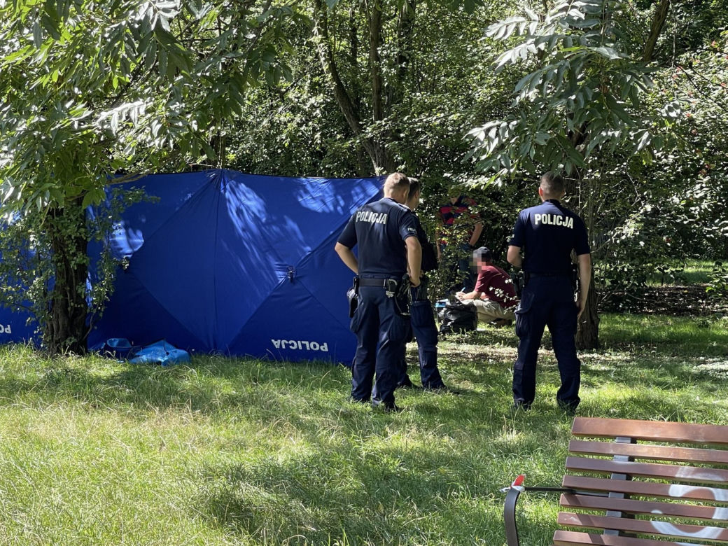 Morderstwo w Parku Praskim i gwałt na Żurawiej w centrum Warszawy. Ten sam sposób działania sprawcy