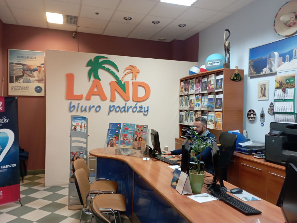 CH Land