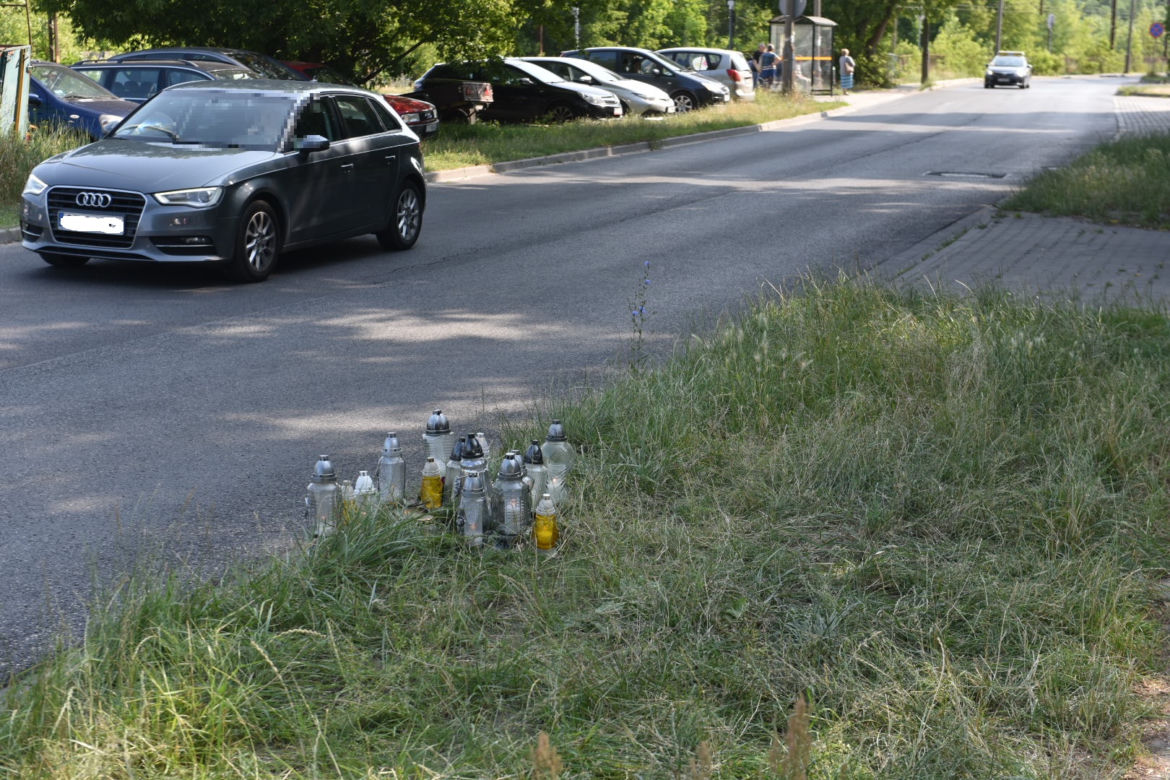 Tragiczny wypadek przy ul. Podgórskiej w Toruniu. 13-letnia Paulina wbiegła pod samochód