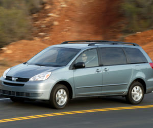 Toyota Sienna (2003-2009)