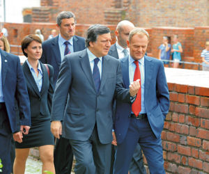 Donald Tusk zabrał Barroso na zimne piwo