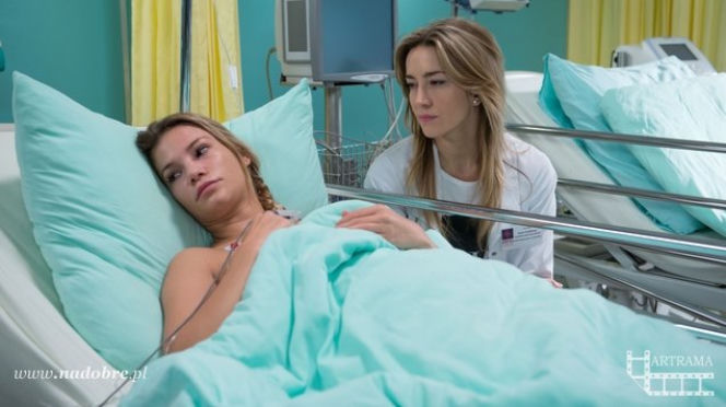 Na dobre i na złe odc. 551. Paula (Maja Bohosiewicz), Hana Goldberg (Kamilla Baar)