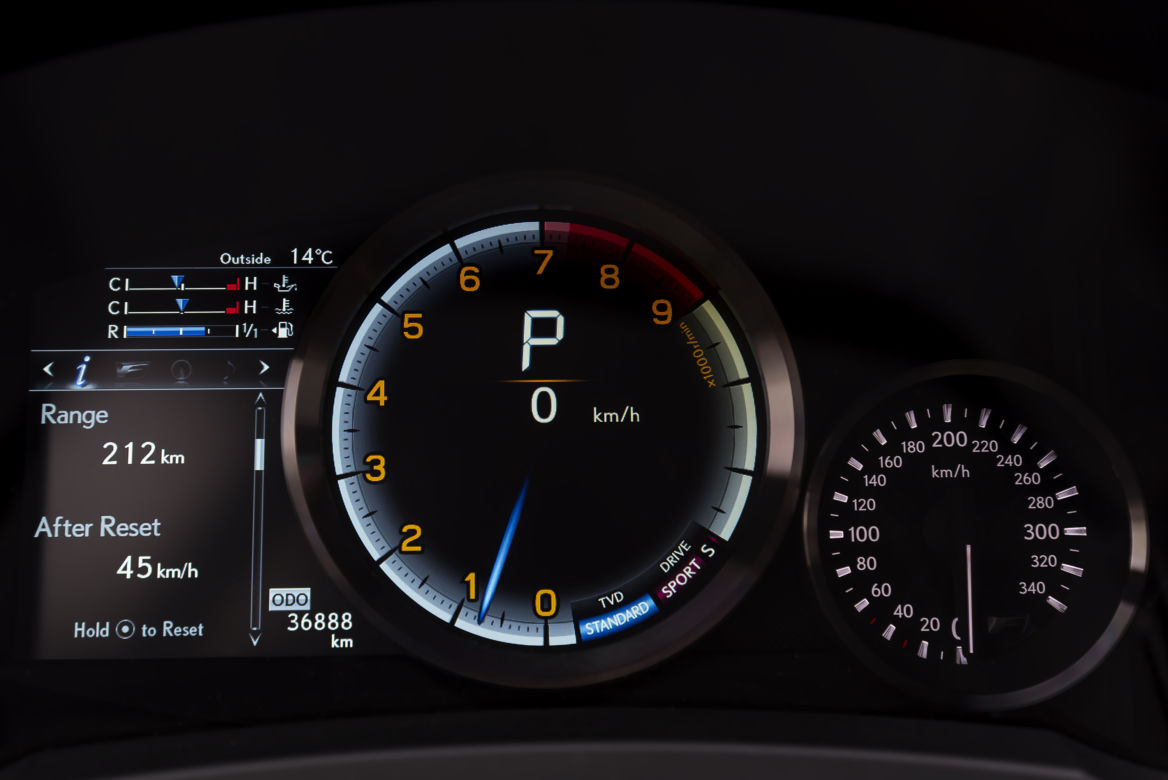 Lexus RC F Carbon 5.0 V8 464 KM 