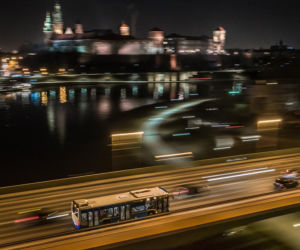 Kraków niczym Las Vegas. Takich zdjęć nocnego miasta jeszcze nie widziałeś!