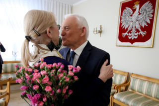 Miller: Rodzina zmusiła mnie do ślubu kościelnego