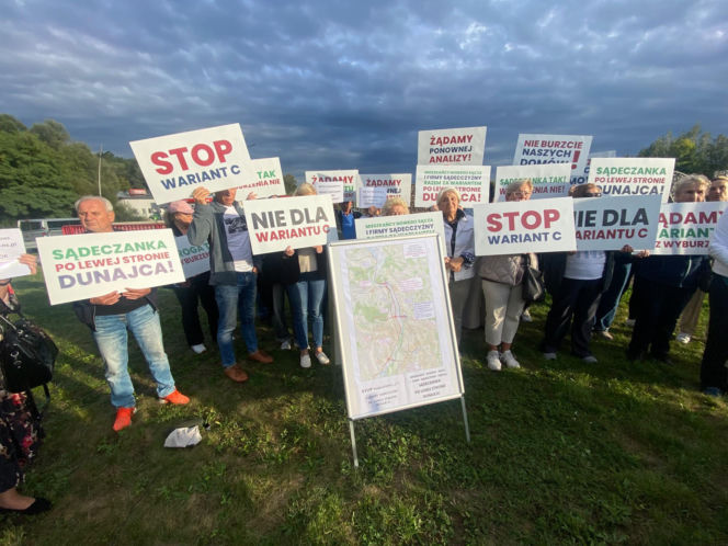 Mieszkańcy chcą zmiany przebiegu trasy "sądeczanki"