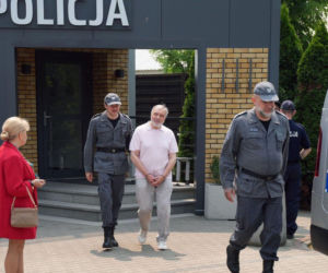 Barwy szczęścia odc. 3281. Andrzej Zastoja-Modelski (Leon Charewicz), Walczewska (Małgorzata Puzio)