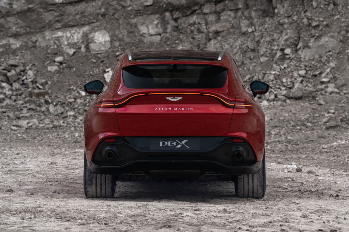 Aston Martin DBX (2020)