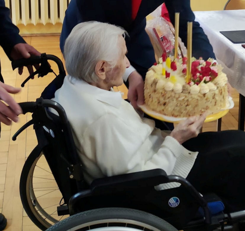 Pani Stanisława Nowak obchodzi 102 urodziny