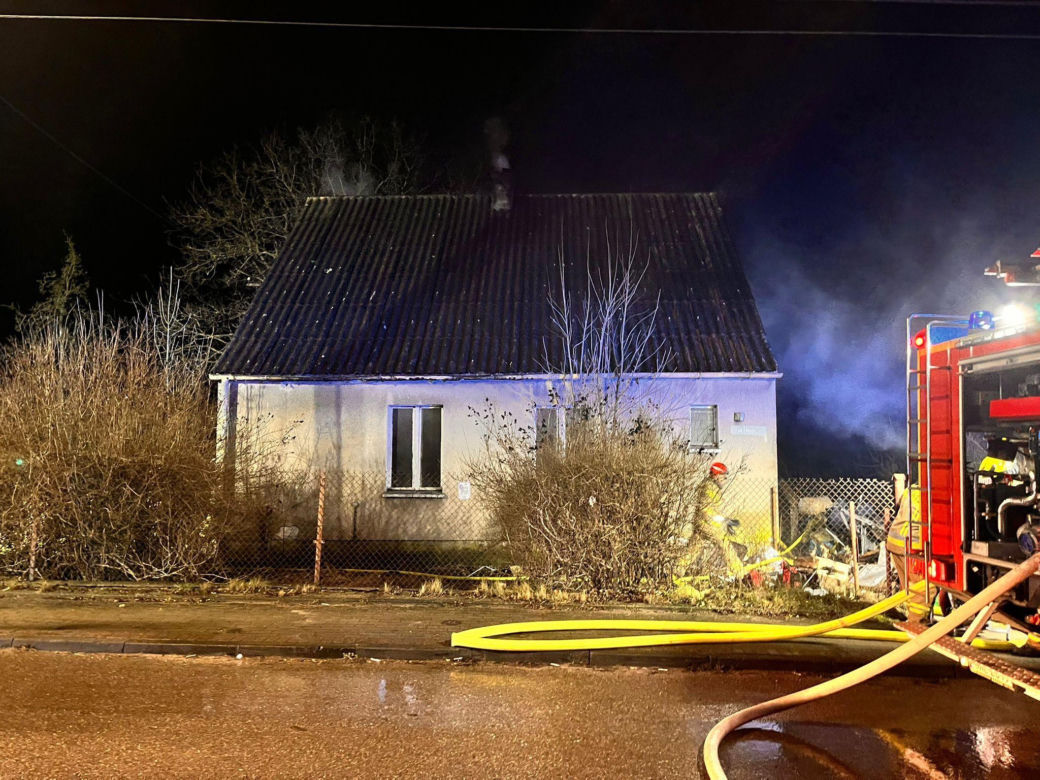 Pożar w domu w Redzie. 
