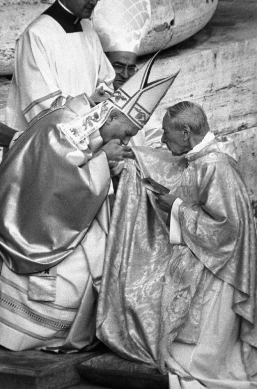 Tak wybrano kardynała Karola Wojtyłę na papieża