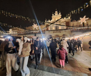 Jarmark Bożonarodzeniowy na Rynku Głównym w Krakowie 2025. Oferta wystawców