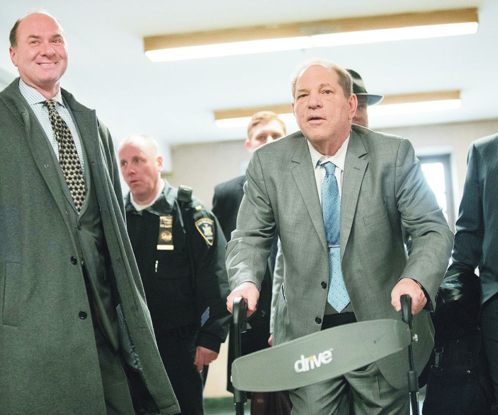 Weinstein został ranny za kratami