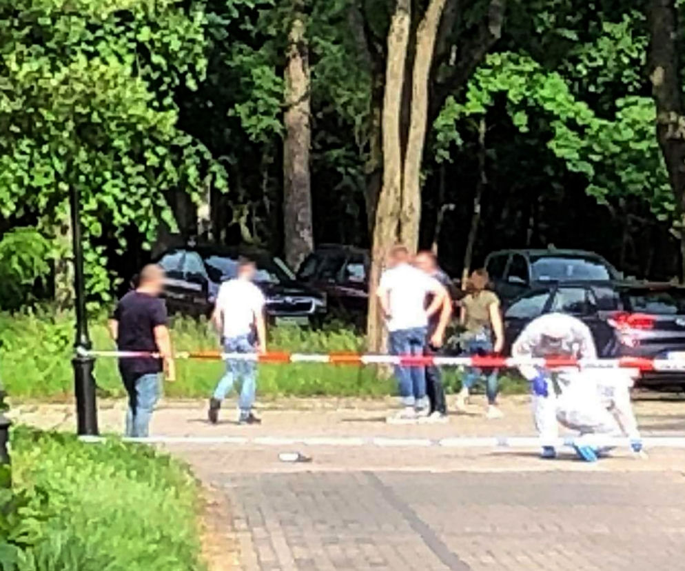 Szóstym cięciem poderżnął jej gardło
