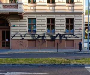 Oszpecona kamienica przy ul. Malczewskiego