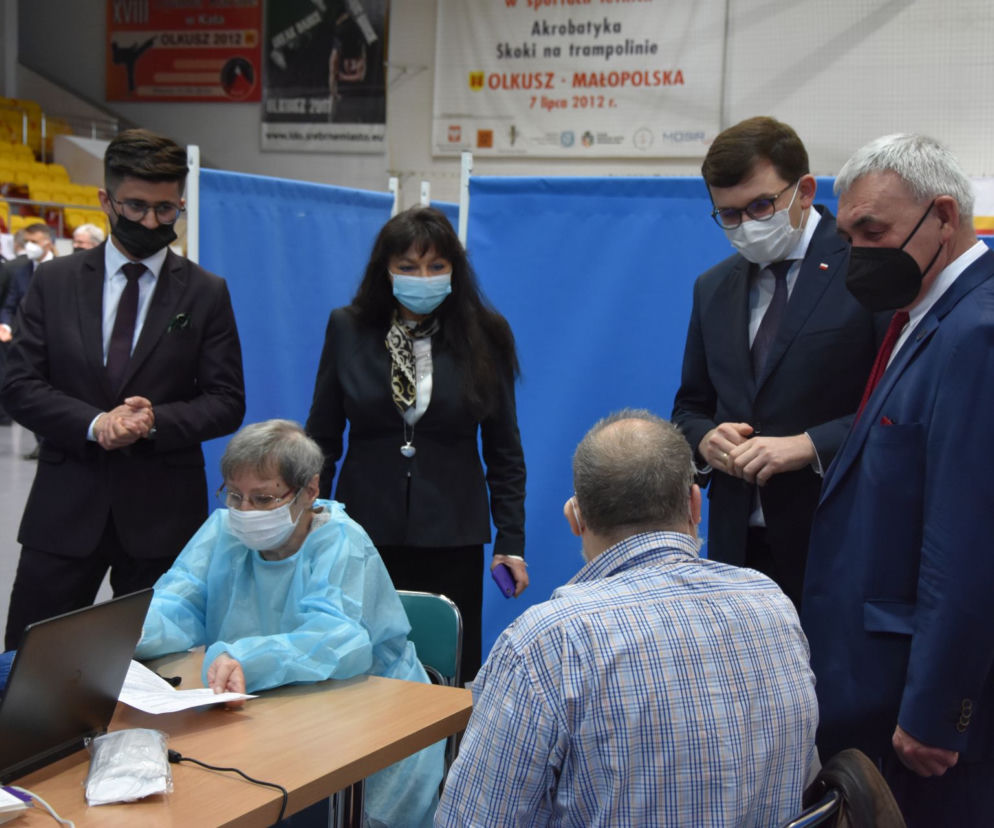 W Małopolsce uruchomiono pierwszy masowy punkt szczepień