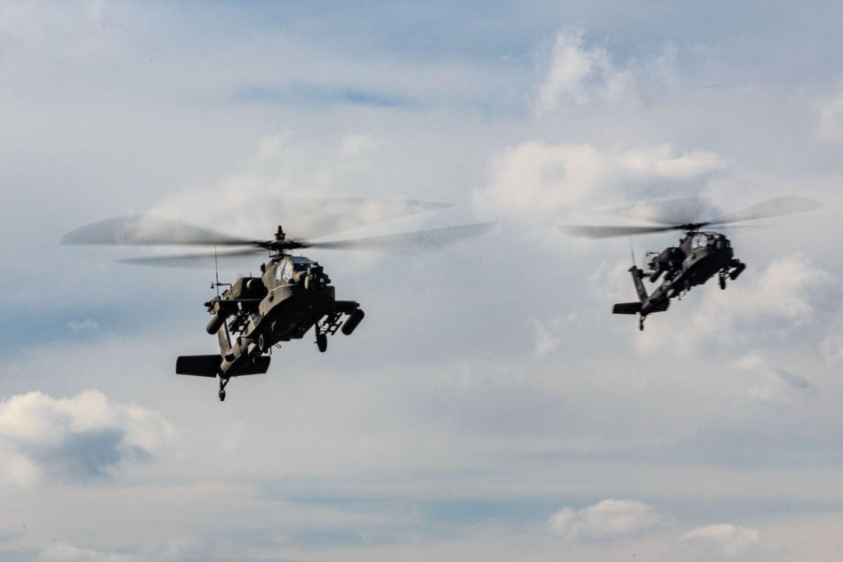 Śmigłowce Apache AH-64