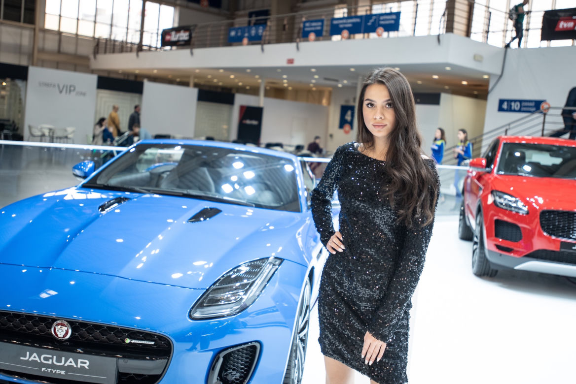 Hostessy na Poznań Motor Show 2019