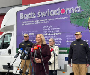 Strażacy ze świętokrzyskiego badają się w pracy