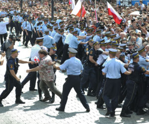KRZYŻ POWRACA.